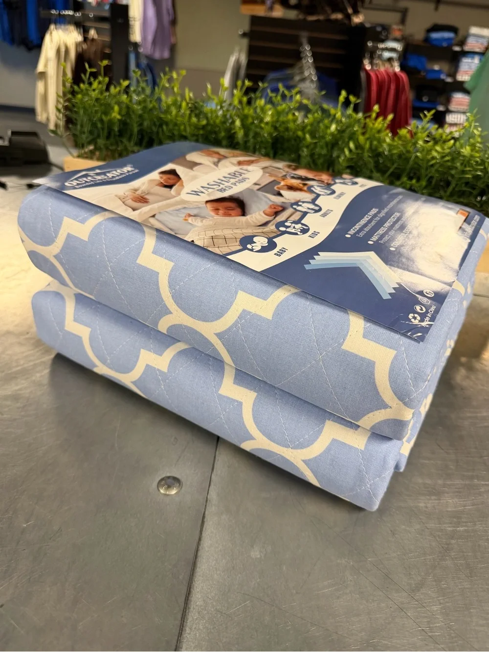OUTCREATOR® Washable Bed Pads (2 Pack) NEW